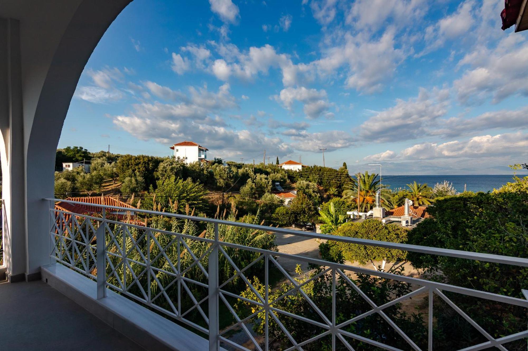 Peroulia Beach Houses Koróni Exterior foto